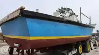 காவல் படகு விற்பனைக்கு