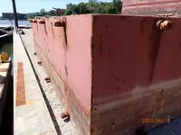 பarge விற்பனைக்கு