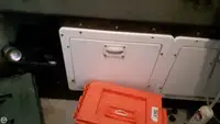 டிராலர் விற்பனைக்கு