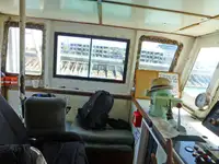 டிராலர் விற்பனைக்கு