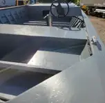 வேலை செய்யும் படகுகள் விற்பனைக்கு