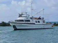 டிராலர் விற்பனைக்கு