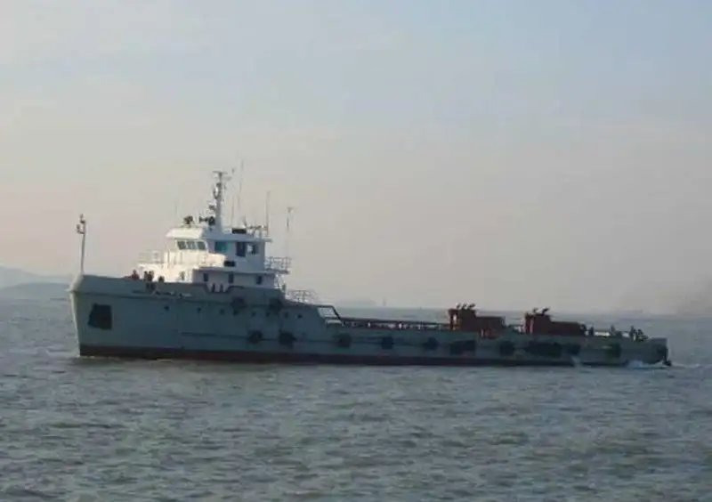தளம் வழங்கும் கப்பல் (PSV) விற்பனைக்கு
