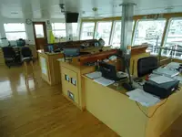 படகு கப்பல் விற்பனைக்கு