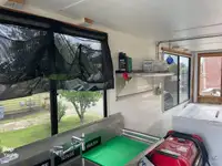 கேட்டமரன் விற்பனைக்கு