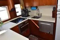 டிராலர் விற்பனைக்கு