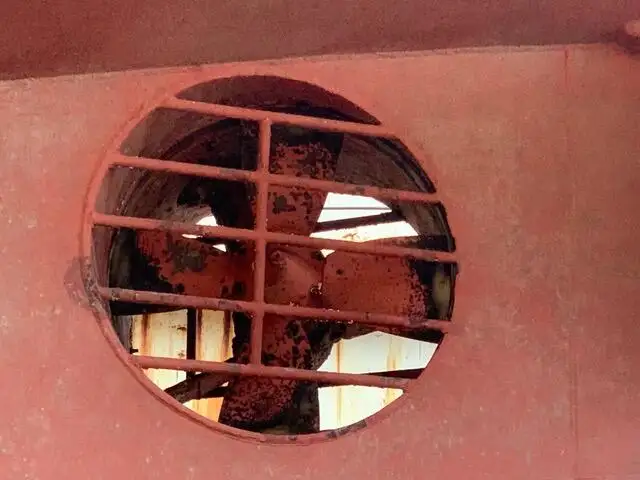 டிராலர் விற்பனைக்கு