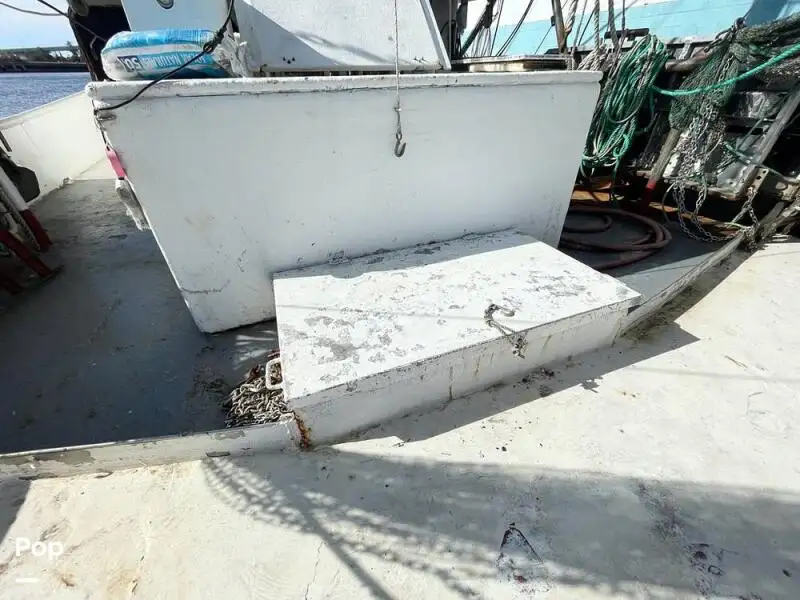 டிராலர் விற்பனைக்கு