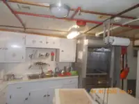 குழு படகு விற்பனைக்கு