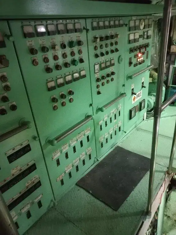 டிராலர் விற்பனைக்கு