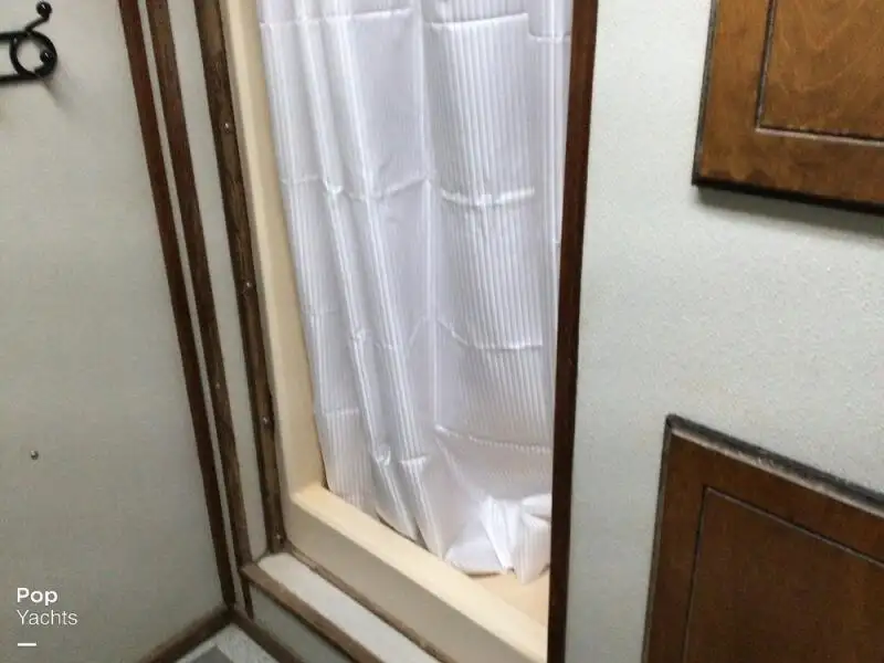 டிராலர் விற்பனைக்கு
