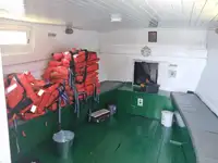 வேலை செய்யும் படகுகள் விற்பனைக்கு