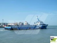 குழு படகு விற்பனைக்கு
