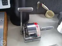 கட்டர் விற்பனைக்கு