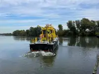 காவல் படகு விற்பனைக்கு