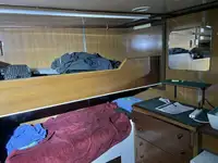 டிராலர் விற்பனைக்கு