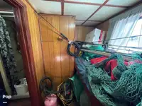 டிராலர் விற்பனைக்கு