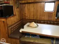 டிராலர் விற்பனைக்கு