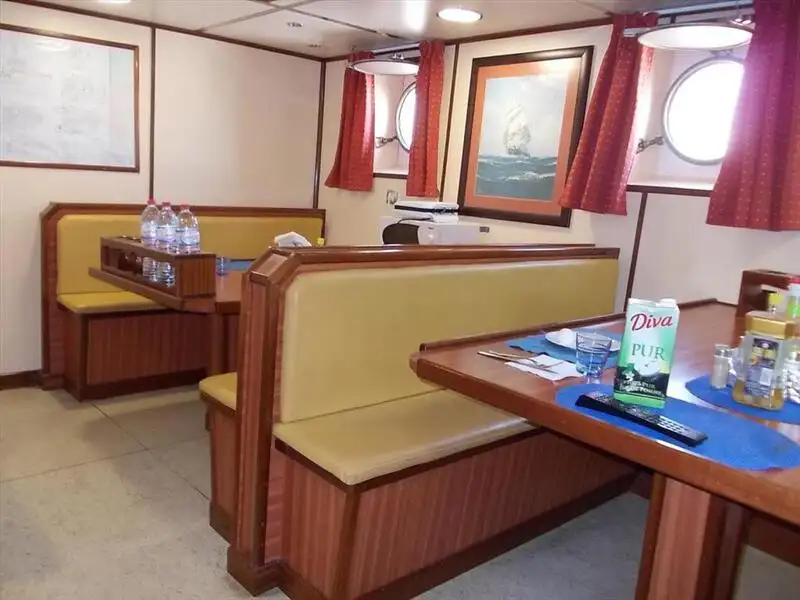 ப bulk கேரியர் விற்பனைக்கு