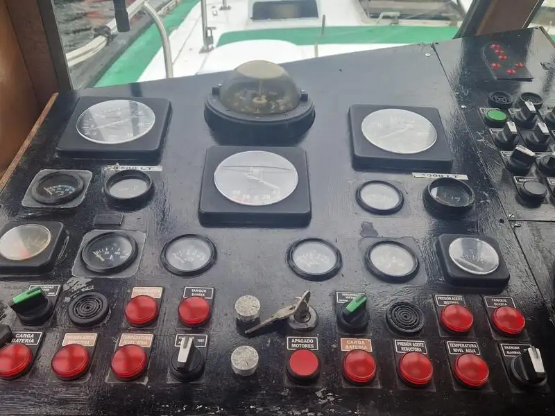 பைலட் படகு விற்பனைக்கு