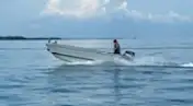 பணிப் படகுகள் விற்பனைக்கு