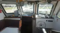 டிராலர் விற்பனைக்கு