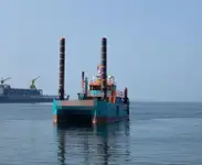வேலை செய்யும் படகுகள் விற்பனைக்கு