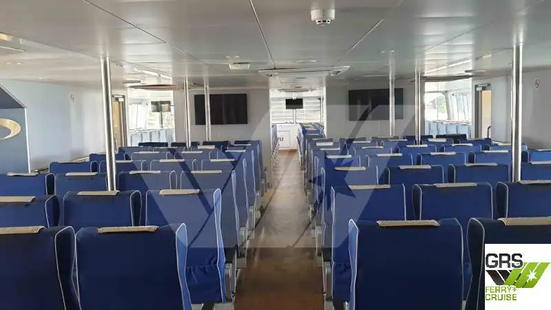 குரூஸ் கப்பல் விற்பனைக்கு