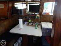 டிராலர் விற்பனைக்கு