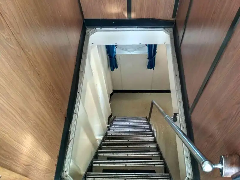 டிராலர் விற்பனைக்கு