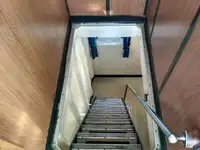 டிராலர் விற்பனைக்கு