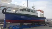 குழு படகு விற்பனைக்கு