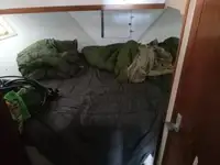 குழு படகு விற்பனைக்கு