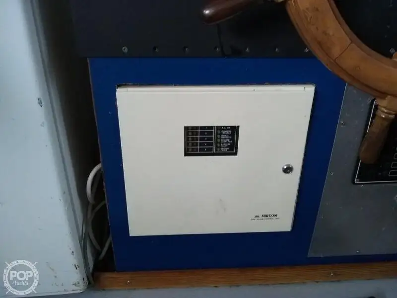 கட்டர் விற்பனைக்கு