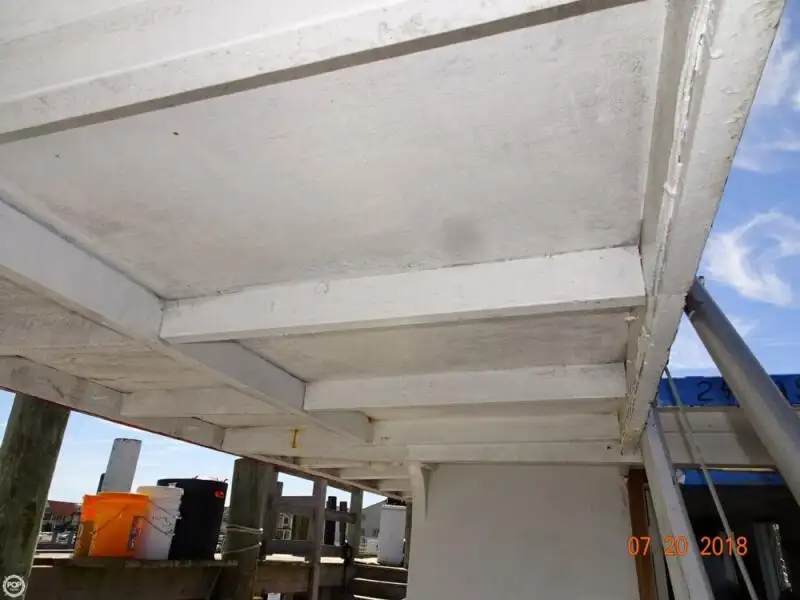 கட்டர் விற்பனைக்கு