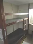 தங்கும் படகு விற்பனைக்கு