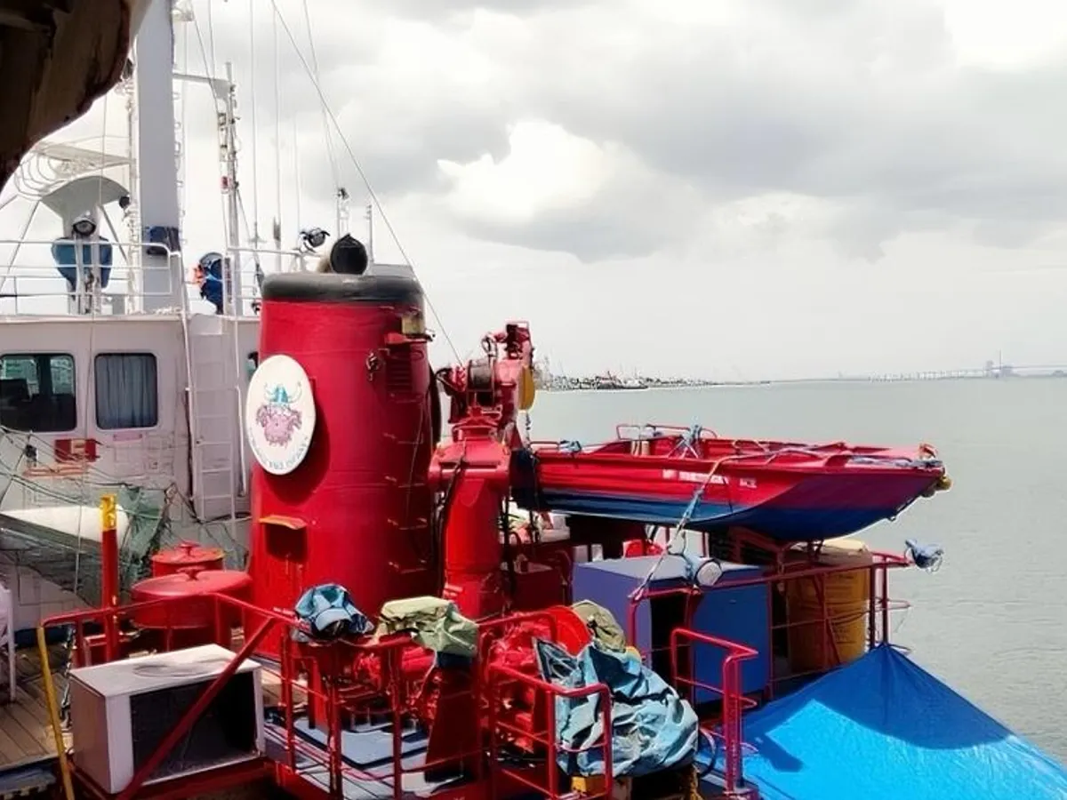 ஃபாஸ்ட் சப்ளை வெசல் (FSV) விற்பனைக்கு