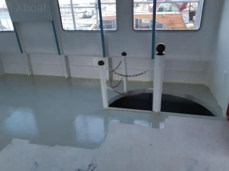 டைவ் ஆதரவு விற்பனைக்கு