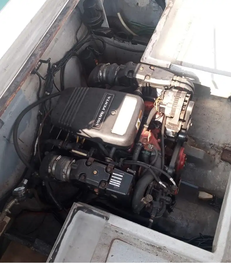 குரூஸ் கப்பல் விற்பனைக்கு