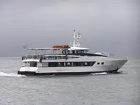 பயணிகள் கப்பல் விற்பனைக்கு