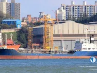 எண்ணெய் / இரசாயன டேங்கர் விற்பனைக்கு