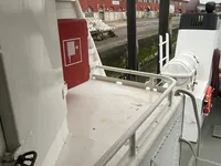 காவல் படகு விற்பனைக்கு