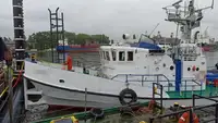 இழுவை படகு விற்பனைக்கு