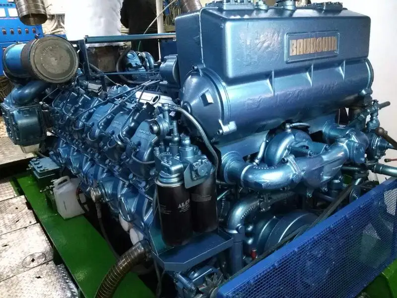 பயணிகள் கப்பல் விற்பனைக்கு