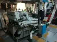 குழு படகு விற்பனைக்கு