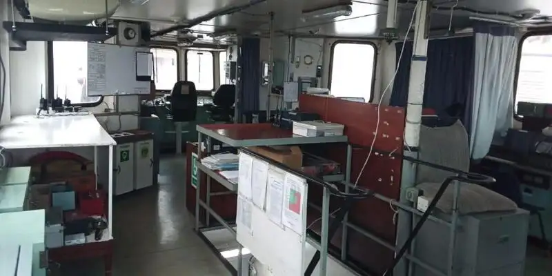 இழுக்கும் படகு விற்பனைக்கு