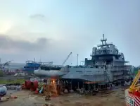 இழுக்கும் படகு விற்பனைக்கு