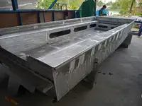 வேலை செய்யும் படகுகள் விற்பனைக்கு