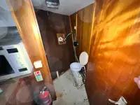 இழுக்கும் படகு விற்பனைக்கு