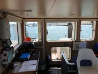 இழுக்கும் படகு விற்பனைக்கு